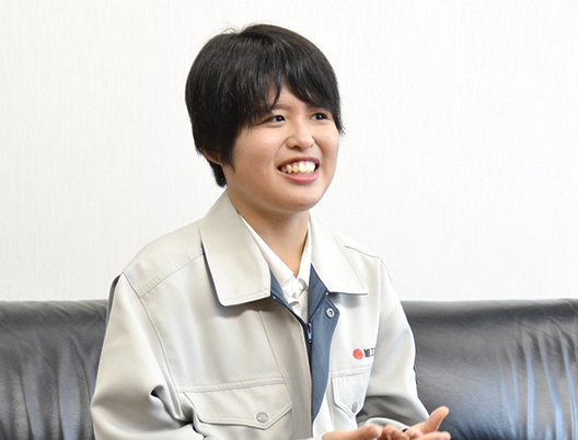 入濵 葵